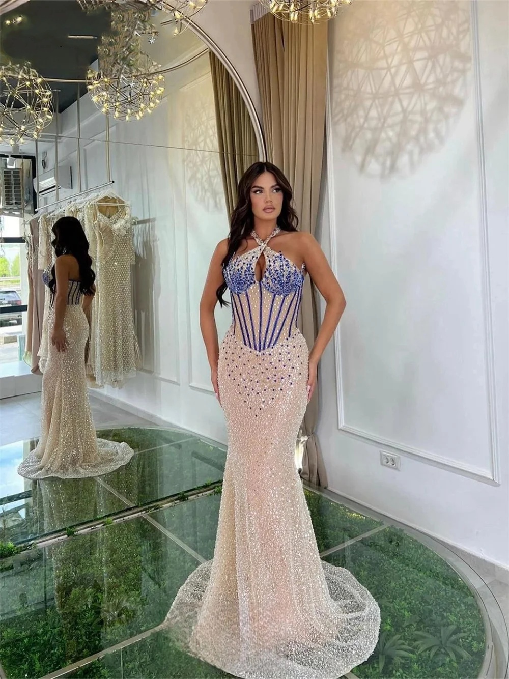 Exquisite Mermaid Evening Dress Halter Colorful Crystal Sequins Sleeveless Prom Gowns Floor Length Party Dresses Customized