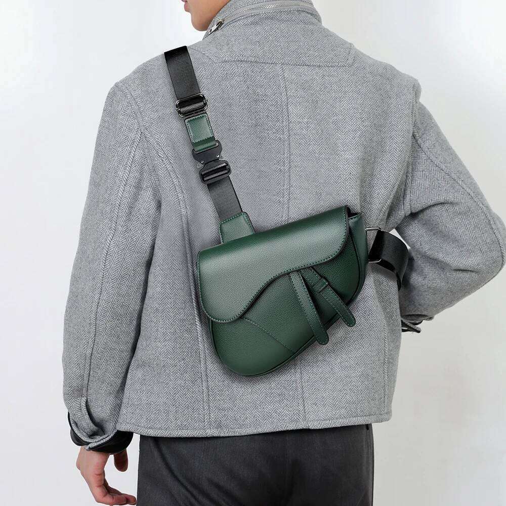 Men's Solid Color PU Leather Saddle Shoulder Crossbody Bags Chest Bolsos Para Hombre Sacoches Hommes Bag For Man