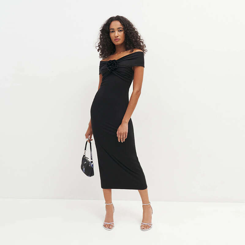 Robe Beach Dress Clothes Women Designer Whitedress Long Dress N758 Summer 2025 Solid Color Off-shoulder Mid-length Knitted Dress Slim Fit Sexy French 