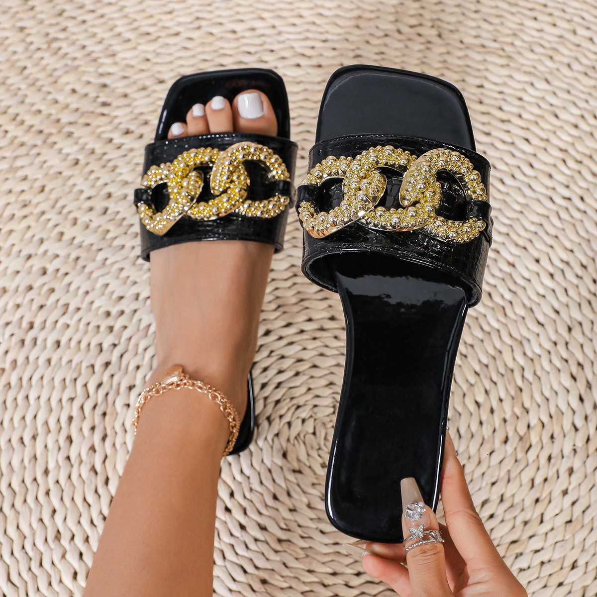 Women's flat shoes crossover plus size casual women's sandals designer sandals fashionable women's slippers sandals