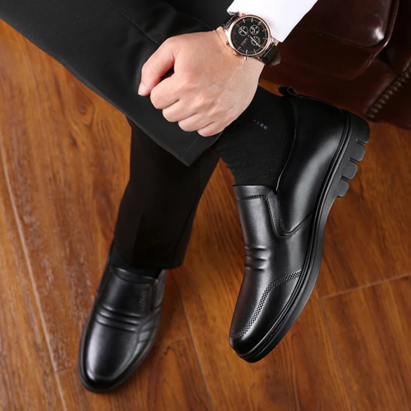 Mens CLassic Leather Shoes Soft Sole Business Casual Loafers Black Offic Worlking Lowtop Slip on Formal 250612