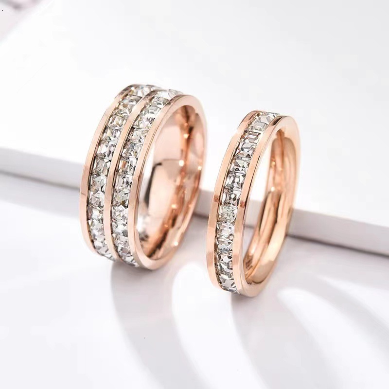 Fashion Light Luxury Style Simple Elegant Row Diamond for Women High-end Versatile Titanium Steel Non-fading Ring