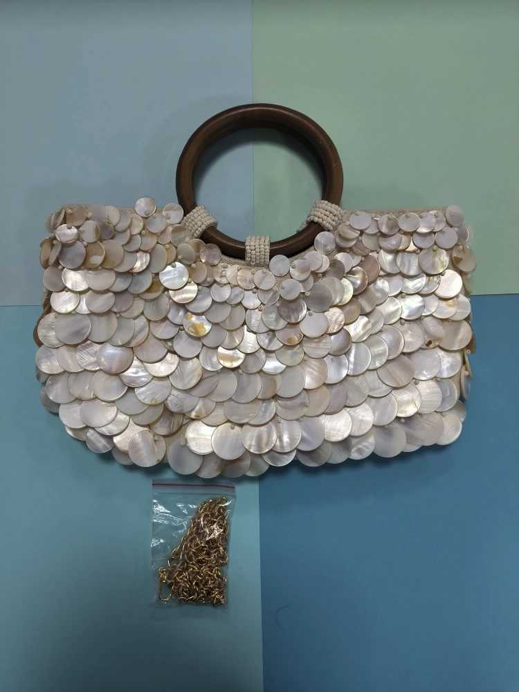 Designer Fairy Shell Handbag Handmade Round Sequin Wooden Handle Tote Bag Women Exquisite Beach Travel Vacation Purse Z250617