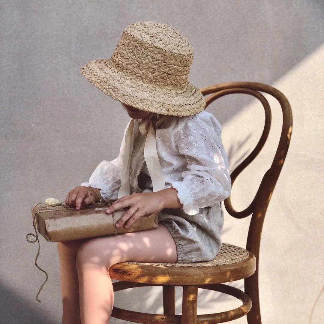 Hand-knitted Sun Hats Raffia Retro Summer Travel Sunscreen Beach Vacation Straw Hat with Lacing for Children Adult Holidays 250616