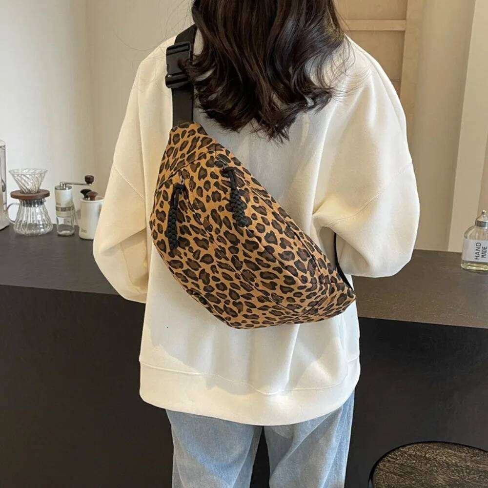 Large Capacity Leopard Print Chest Adjustable Strap Zipper Canvas Waist Fanny Pack Multi Functional Sports Shoulder Bag bag