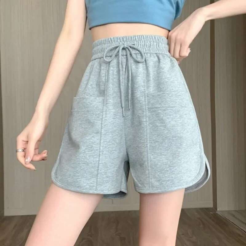 Short Pants Woman Baggy Korean Style With Waist Pocket Loose Shorts For Women Comfy Offer Original Hot Casual Aesthetic Outfits