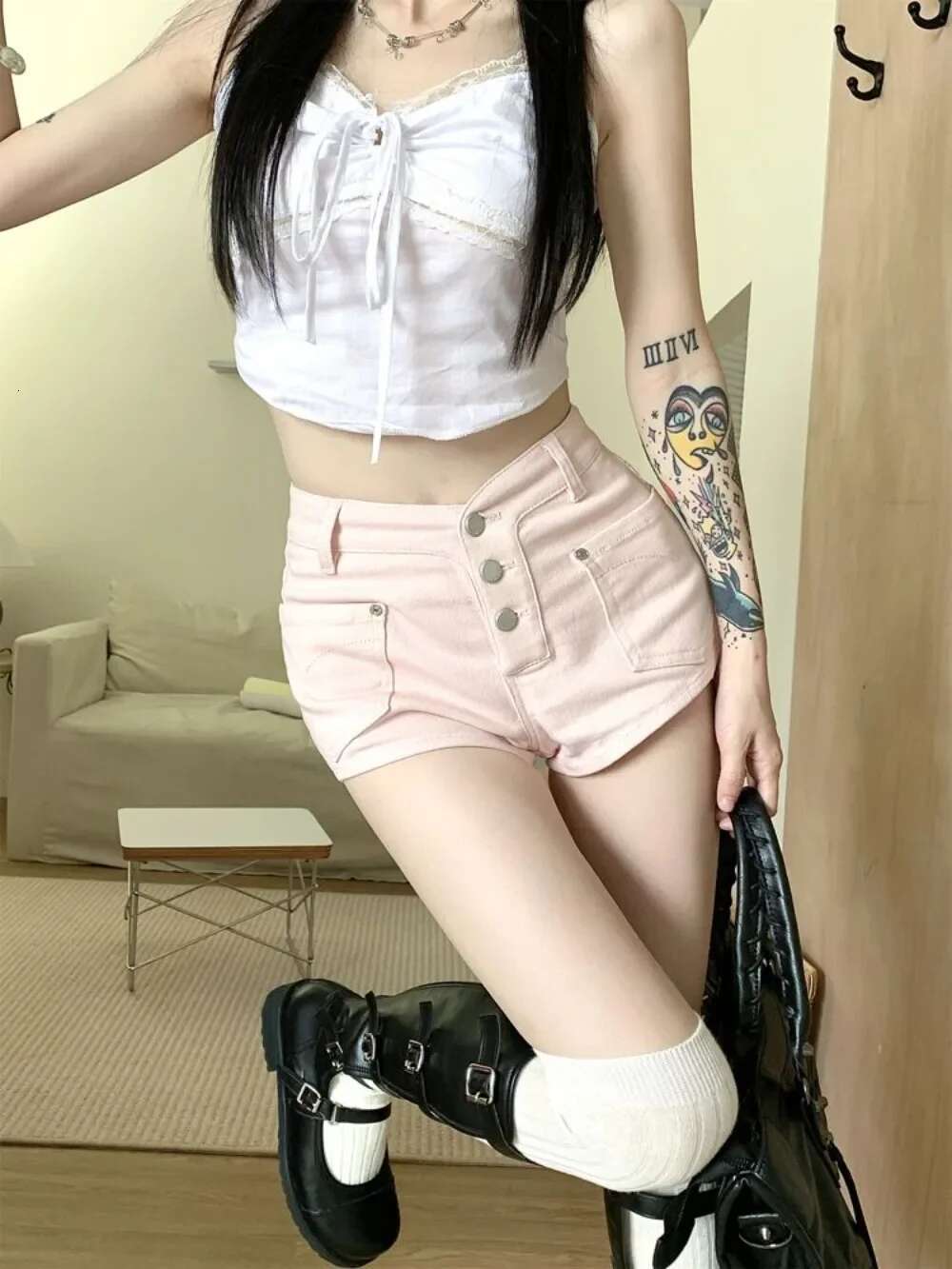 Short Jean Pants Woman Sexy With Waist Pocket Low Price Denim Shorts for Women Hot Y2k Vintage Korean Style Youthful XL Outfits