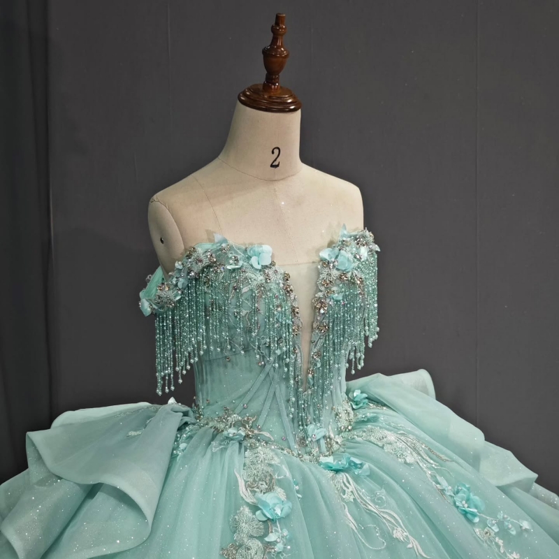 Mint Green Quinceanera Dresses Ball Gown Off The Shoulder Applique Flower Beading Crystal Tull Sweet 16 Dress Vestidos 15 Anos