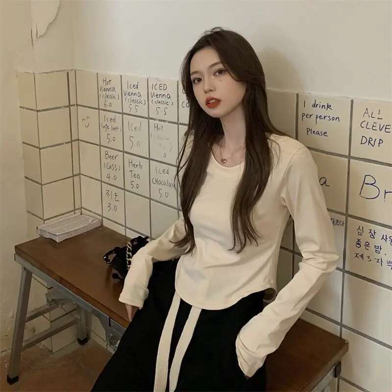 Slim Clothing Black Top for Women Brown Woman T-shirt 2025 Tshirt Plain Cotton Simple Cheap Stylish with Sleeves Tee Long Sleeve