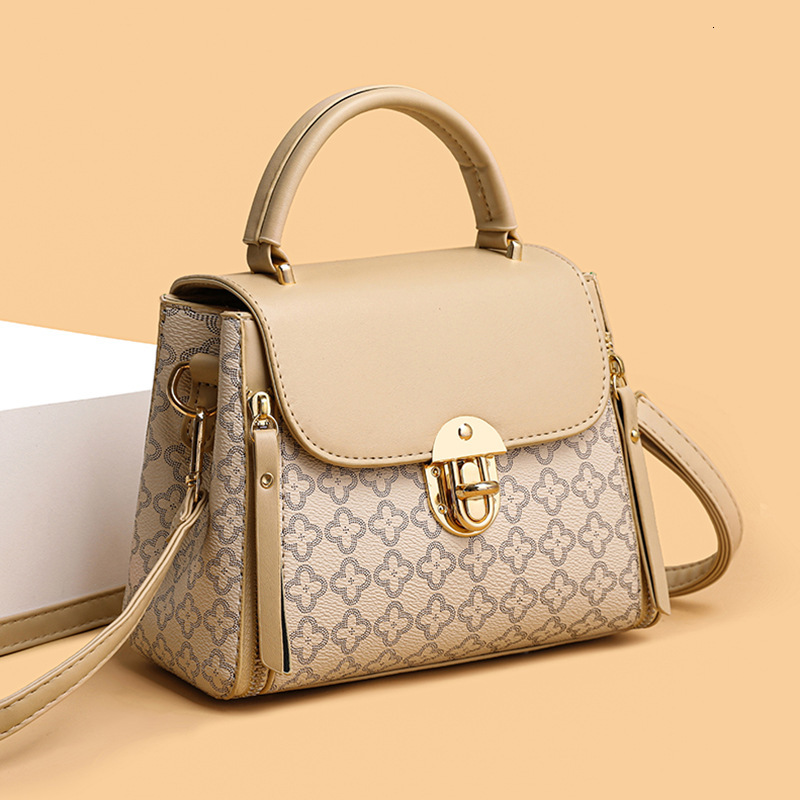 High quality brand high-quality new style free designer bag French style exquisite texture lightweight luxurious printed shoulder bag new free designe