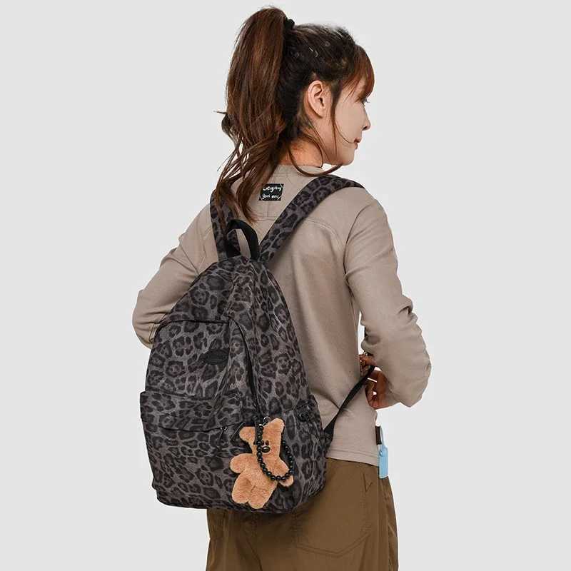 Leopard print Woman Backpack School Book Bags For Teenage s New Female College Bag Student Lady leisure BagPack Z250617