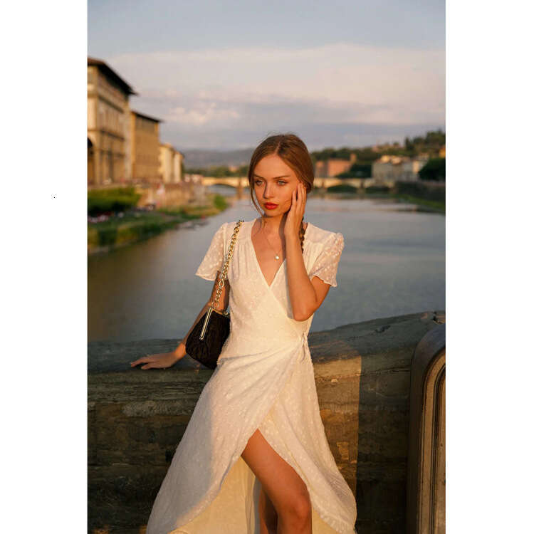 Black Dress Dresses for Woman Designer Vestidos De Noche N431 Summer 2025 Printed Over-the-knee Mid-length Slim Fit Strap Dress French Style Womens Fa