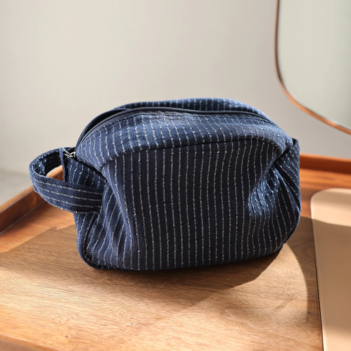 Classic striped large capacity portable cosmetic bag cotton linen fabric dark zipper skin care travel storage bag 250614