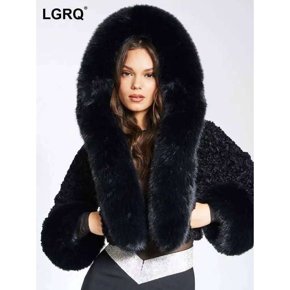 LGRQ Imitation New , Winter Hooded Women's Short Style FUX Fur, Collar Woolen Korean Coat