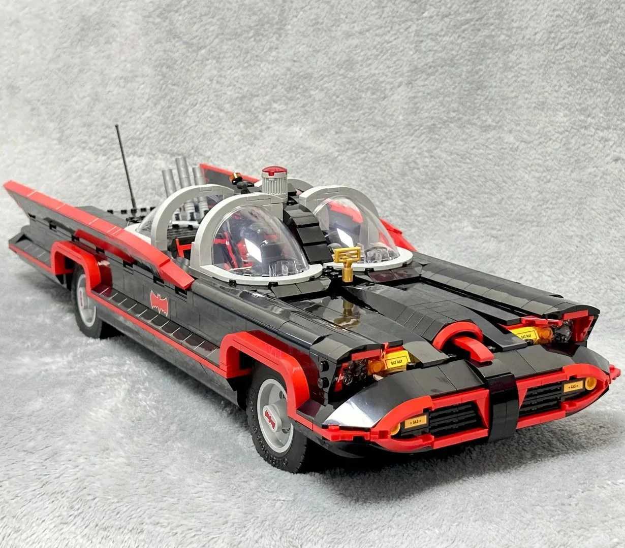New The Classic Tv Series Bat Car Building Blocks Mobile Car Model Bricks Toys for Children Boys Vehicle Gift for Boys 1822pcs XJ260617