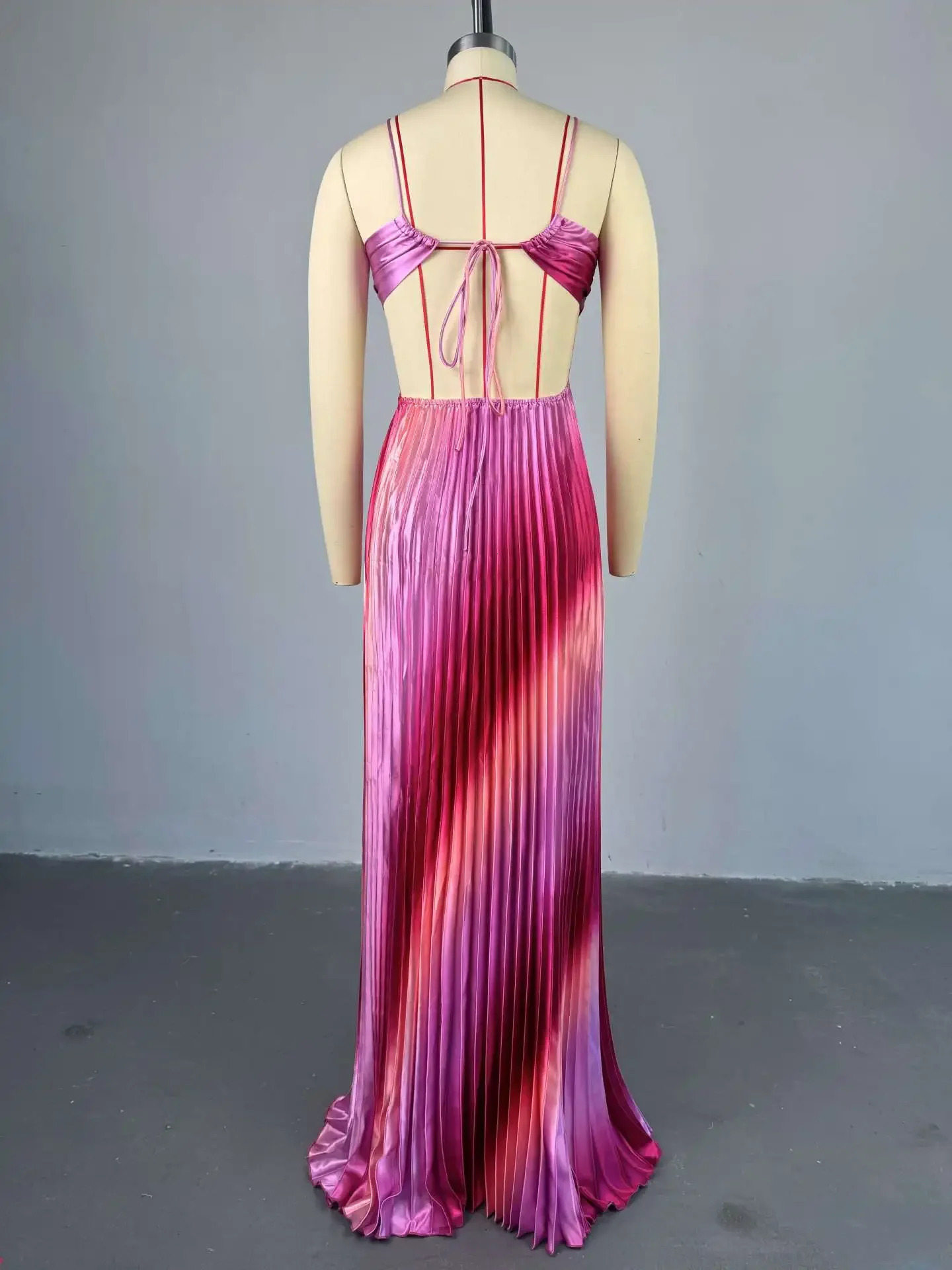CM.YAYA 2025 Elegant Sleeveless Sweet Strapless Gradient Floor-Length Long Women Dress Beach Party Evening Sexy Pleated Dresses 250616
