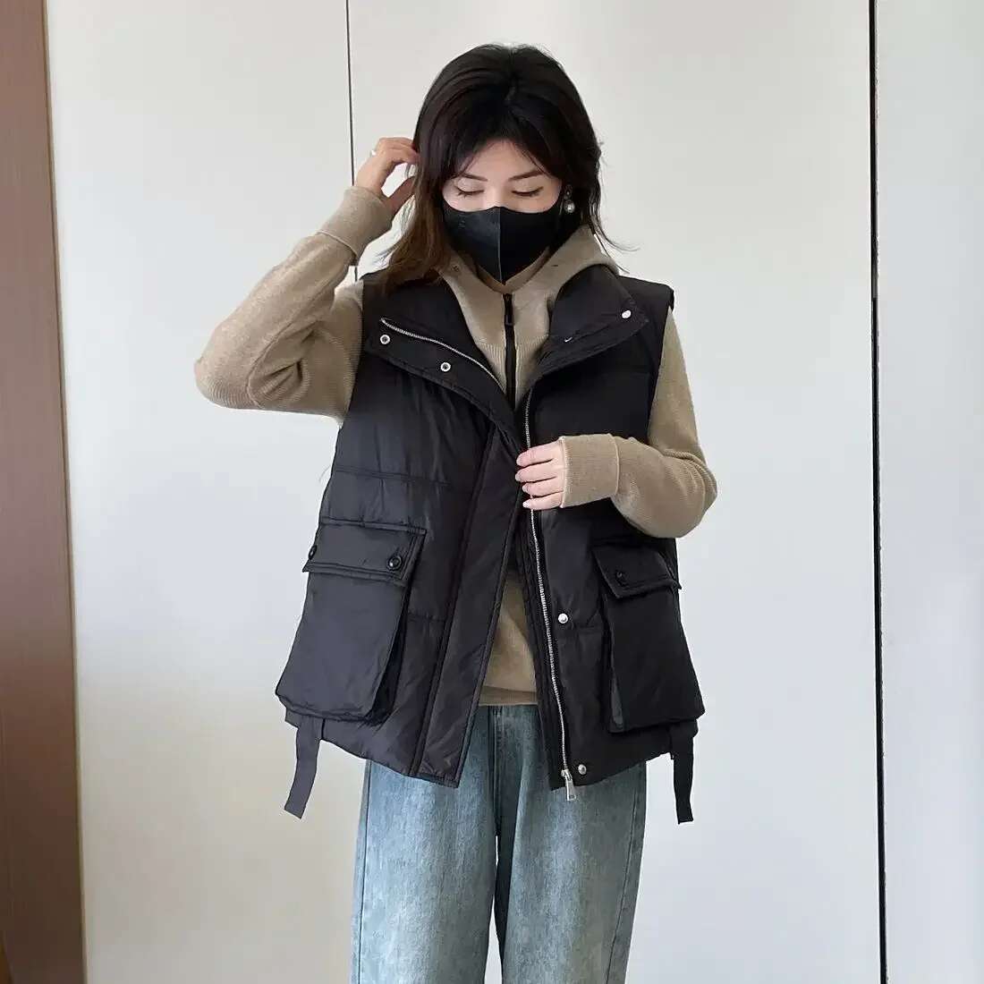 Womens Padded Cotton Vests Quilted Solid Color Demi-season Autumn Lady Giletes Clothes Fashion 2025 Warm Youthful New Outerwear