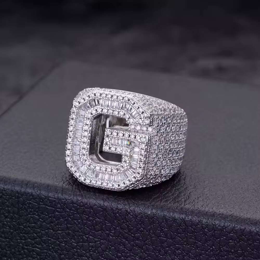 Custom 925 Sterling Silver Vvs Baguette Moissanite Cz Diamond Iced Out 26 Letters Hip Hop Band Ring for Men