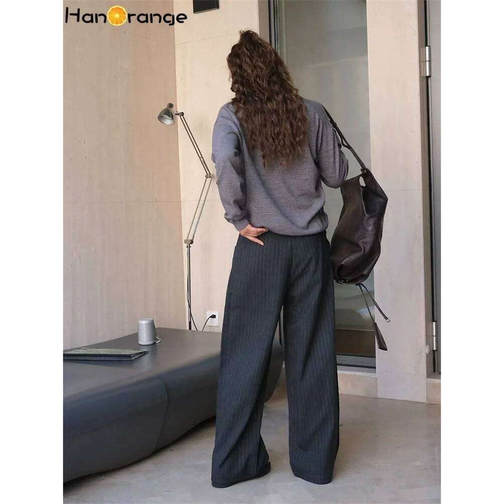 HanOrange 2024 Autumn Lazy V-neck Woolen Knitted Sweater Women Smooth Soft Look Casual Top Light Green/Light Floral Gray