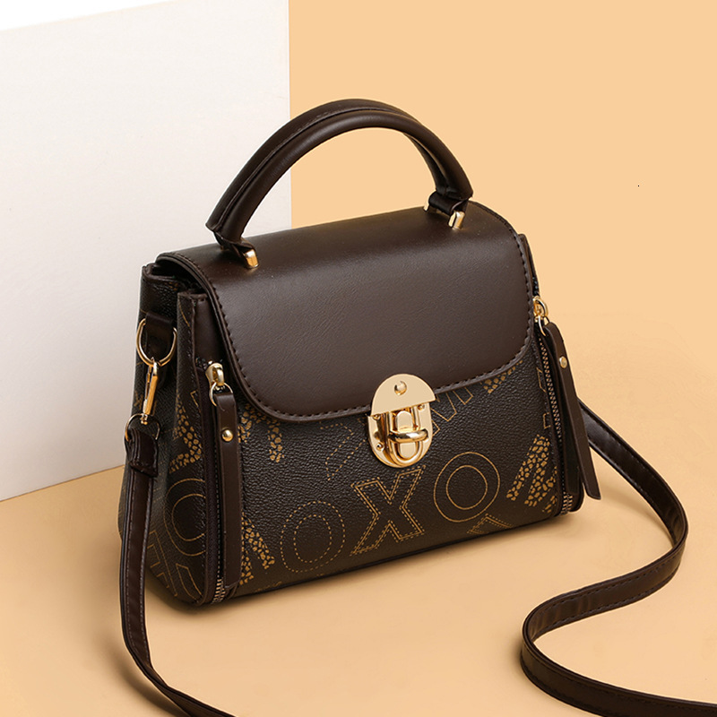 High quality brand high-quality new style free designer bag French style exquisite texture lightweight luxurious printed shoulder bag new free designe
