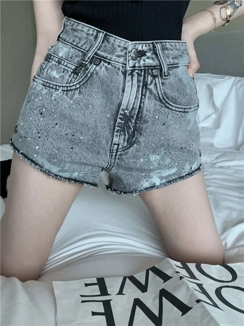 Loose With Waist Pocket Short Jean Pants Woman Designer Low Price Classic Y2k Harajuku Jorts Hot Stretchy Denim Shorts for Women