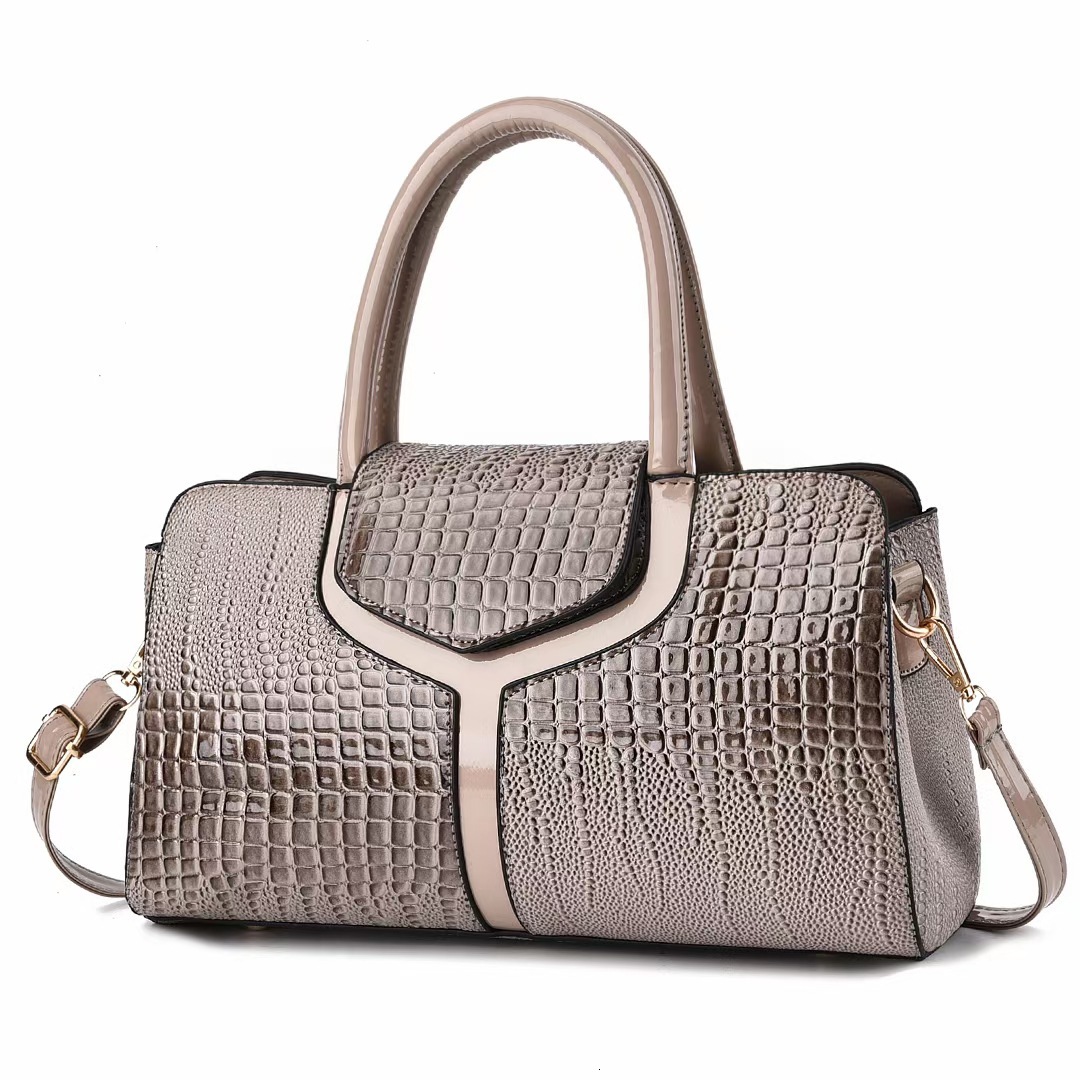 Free Shipping 2025 New Designer Bag Fashionable And High-quality Shopping Bag Solid Color Crocodile Pattern Large Capacity Women's Handbag