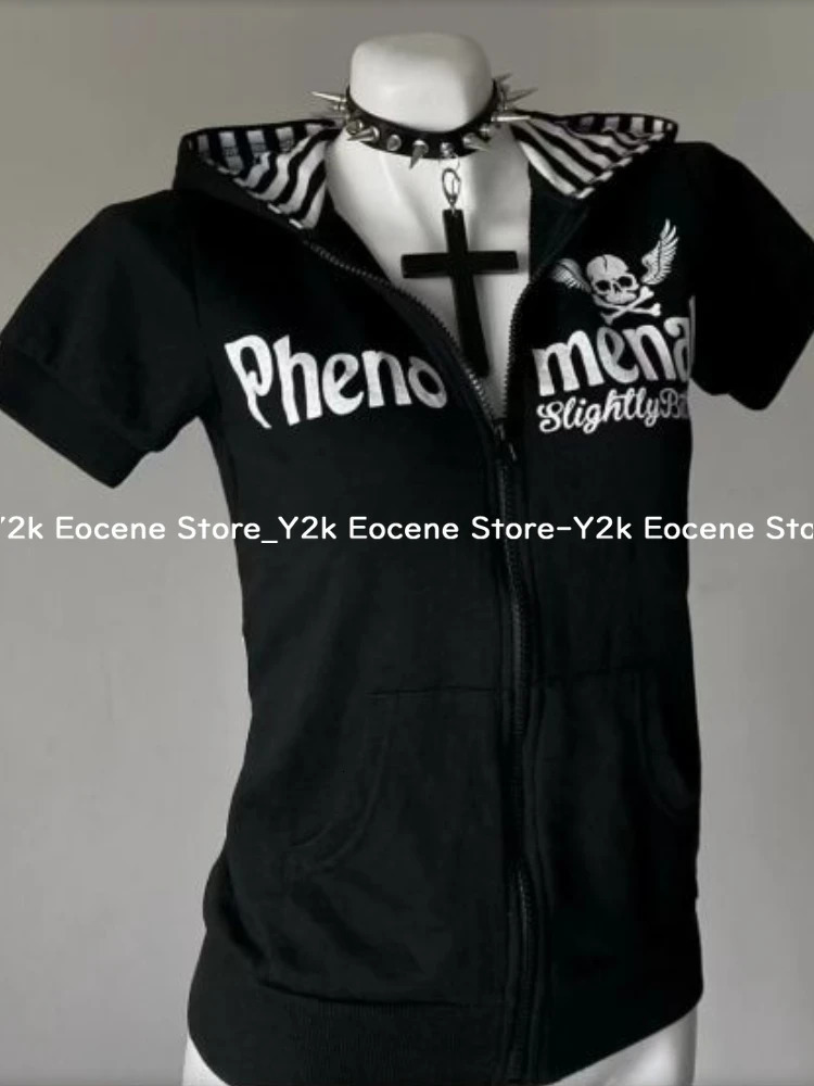 Y2K Subculture Skull Print Zip Cardigan Short Sleeve Women Japan Slim Fit Striped Hoodie Casual Tops Fashion Streetwear Clothes 250612