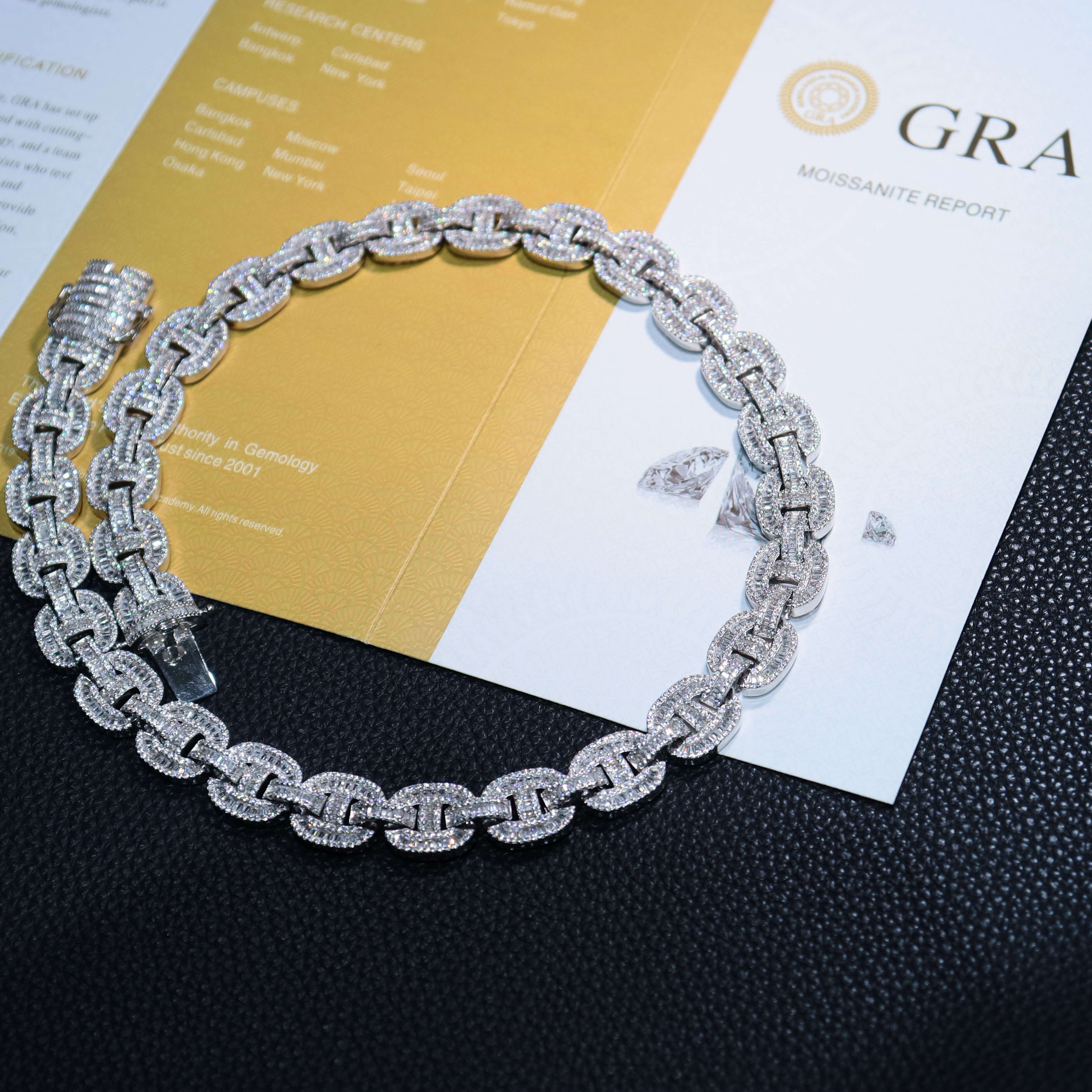 Hip Hop Luxury Vvs Moissanite Diamond Cuban Link Chain Men 14Mm 26Mm 28Mm 925 Silver Plated Iced Out Cuban Chain