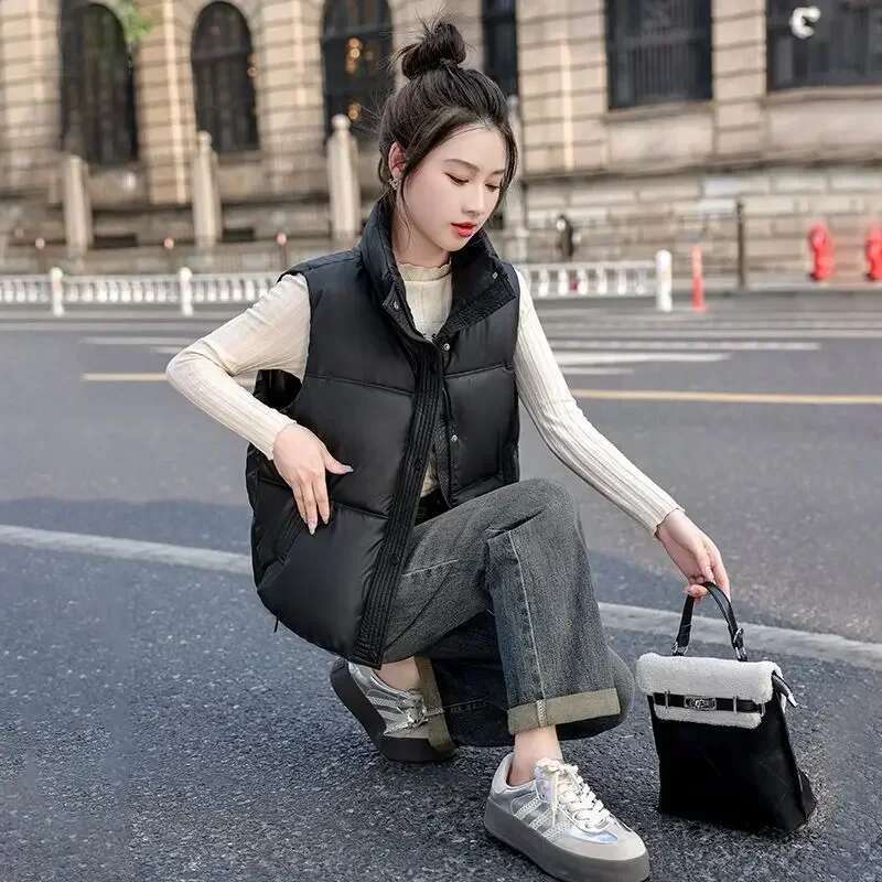 Loose Womens Padded Cotton Vests Short Half Insulated Casual Lady Giletes Classic Sleeveless Coats on Sale Youthful Elegant