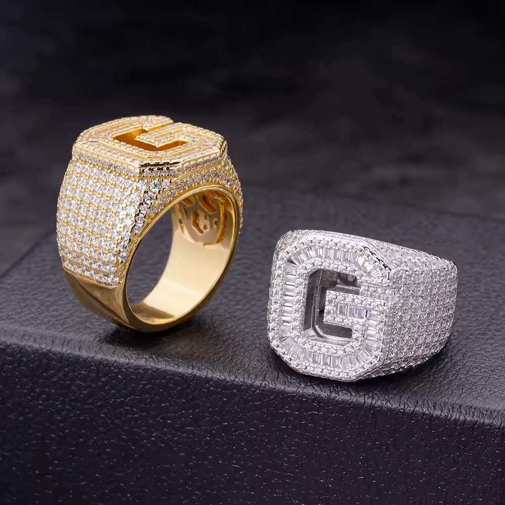 Custom 925 Sterling Silver Vvs Baguette Moissanite Cz Diamond Iced Out 26 Letters Hip Hop Band Ring for Men