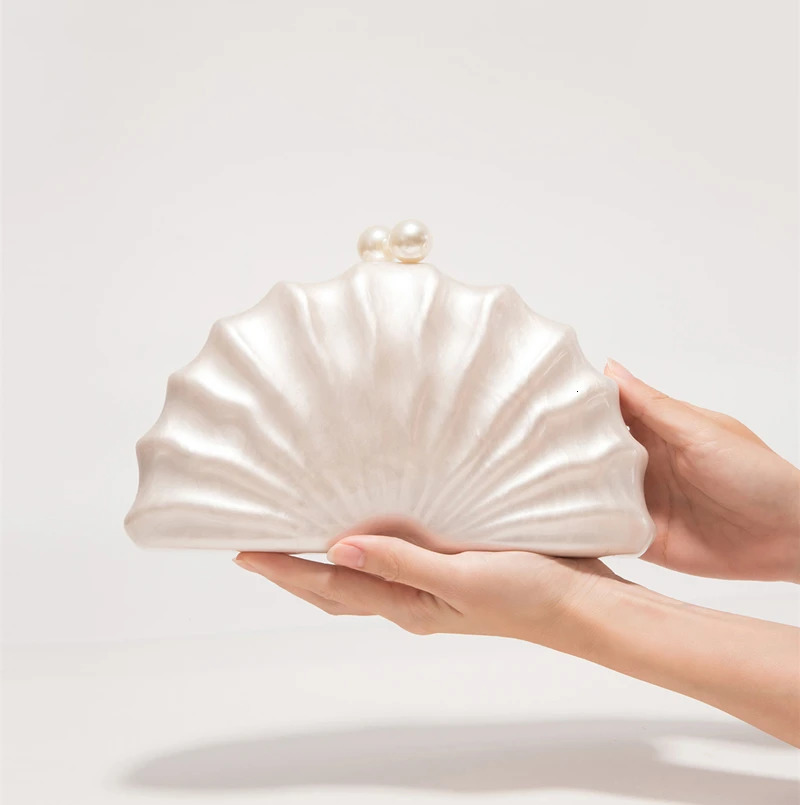 Sea shell Clutch Bag Acrylic purse women wedding evening dinner party cute ivory pearl color handbag summer 250614