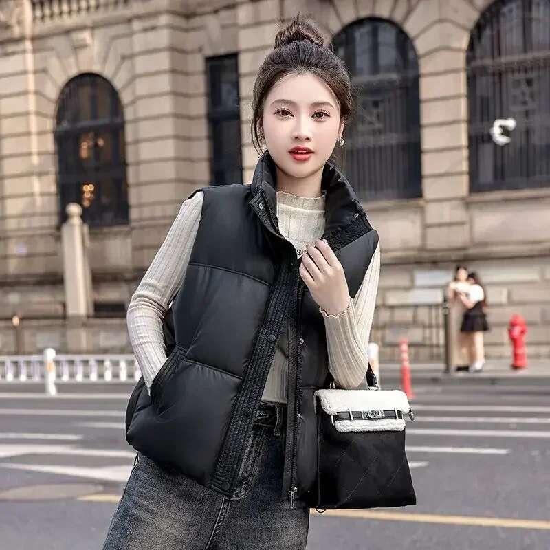 Loose Womens Padded Cotton Vests Short Half Insulated Casual Lady Giletes Classic Sleeveless Coats on Sale Youthful Elegant
