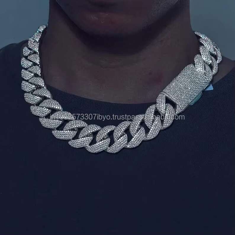 Miami Cuban Link Chain with Moissanite Diamond Customized Iced Out Necklace at Wholesale Rate Hot Selling Custom Design Jewelry