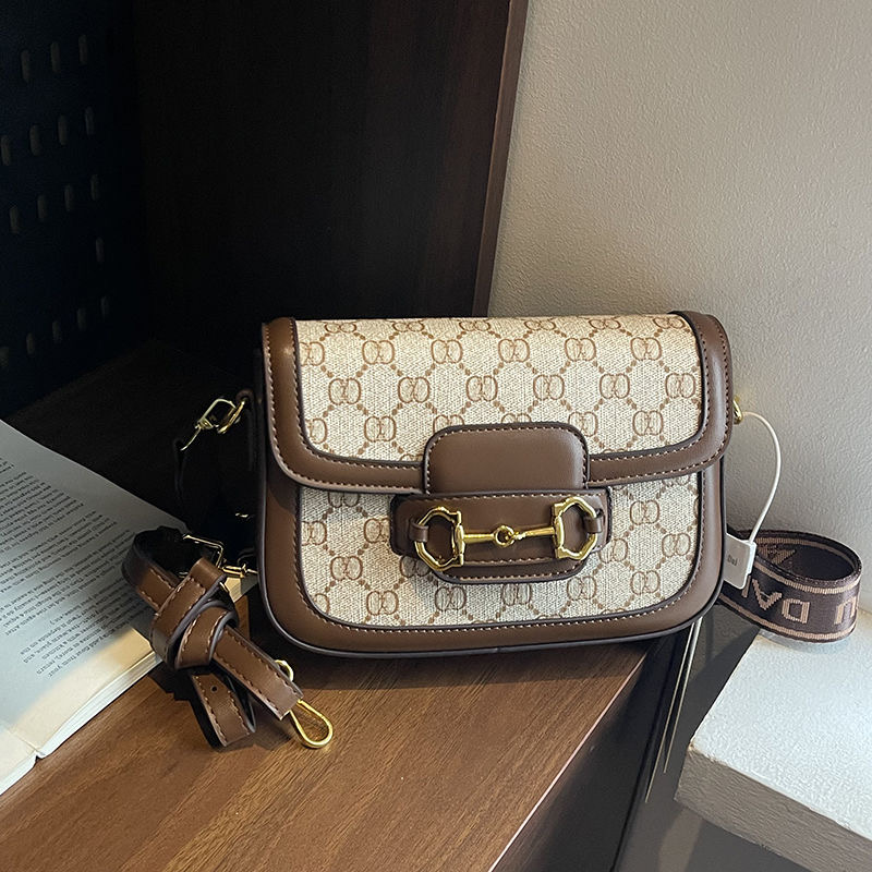 Designer Bag Shoulder Bag MIni bag Crossbody Bag Luxury Bag Prse Designer 2025 New ladies' embossed silk scarf woven princess bag hand bill cross