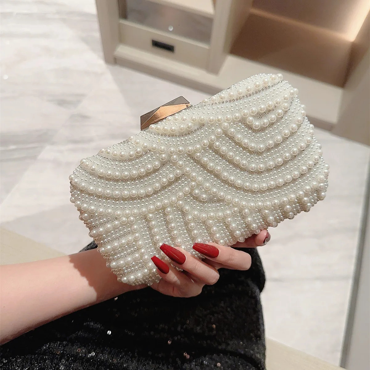 Beading Women Evening Bags Hollow Out Pearl Rhinestone Flap Design Handbags Party Lady Shoulder Chain Purse 250614