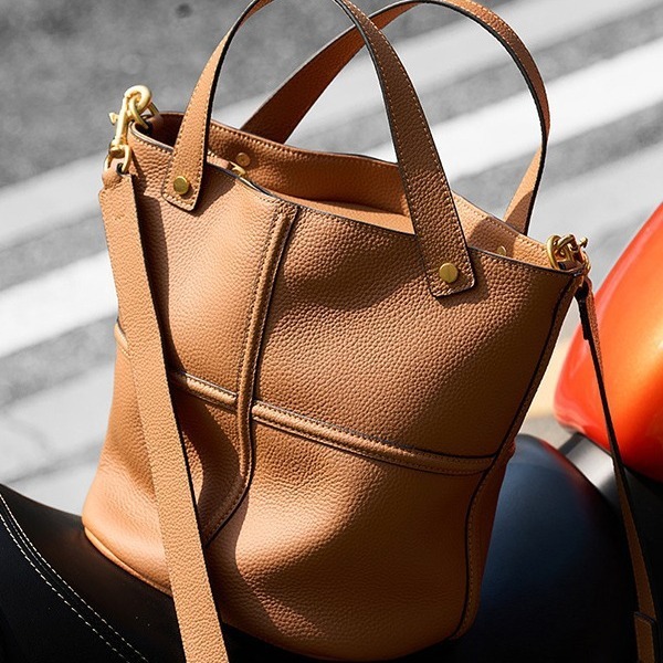 Free Shipping Large Capacity Commuter Bucket Bag First Layer Cowhide Women's Bag Elegant Shoulder Bag Designer Luxury Bags Summer New Handbag