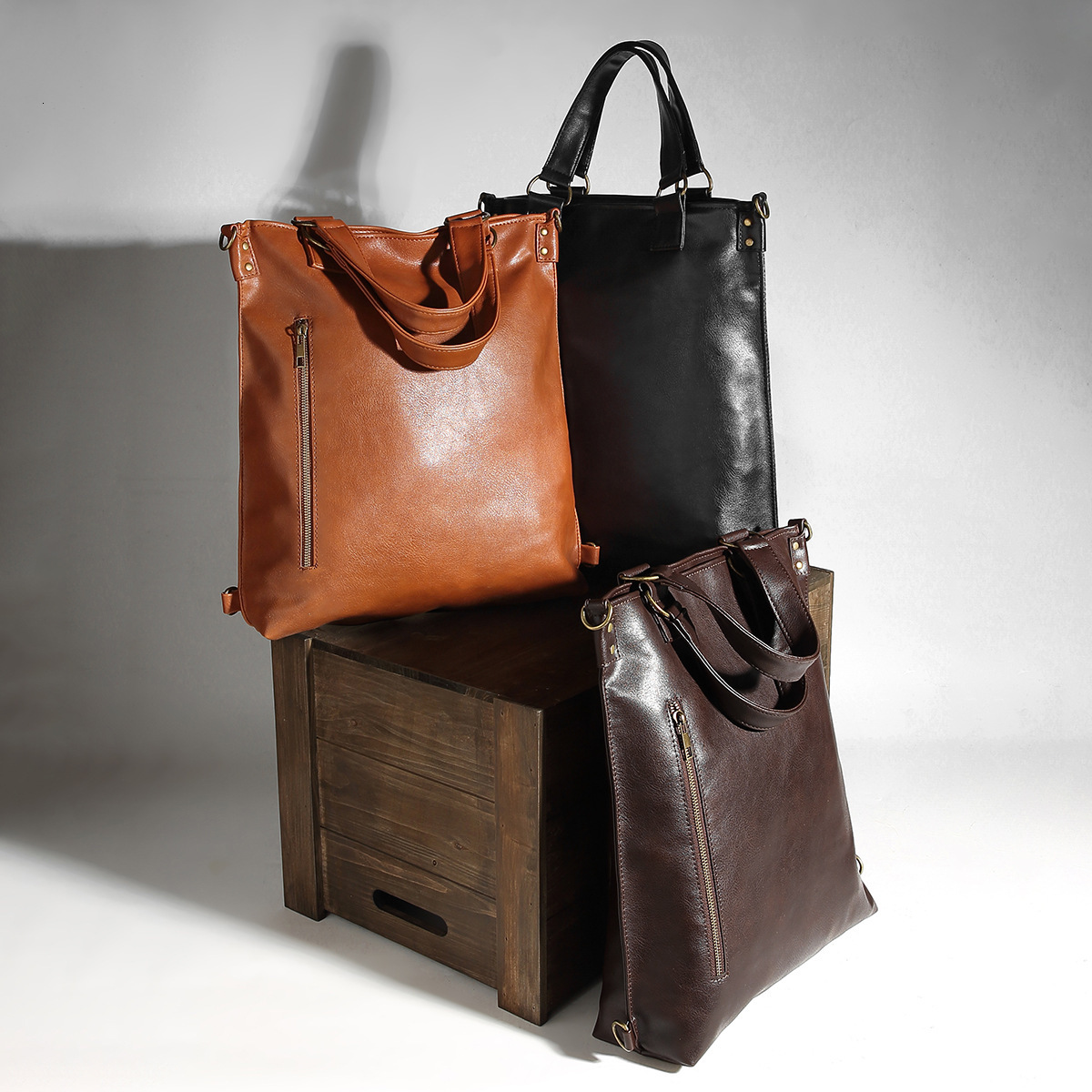 Fashion Free Shipping Designer Handbag Retro Women's PU Leather Notebook Handbag Classic Backpack Luxury Outdoor Travel Bag