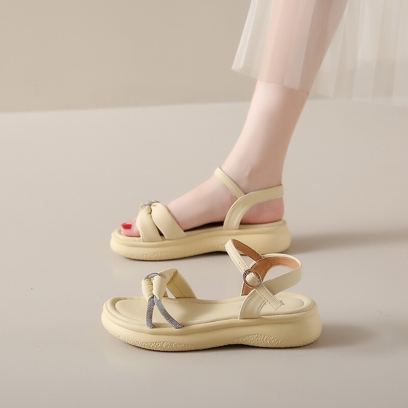 Summer New Outdoor Soft soled Non slip Shoes Fashion Women's Sandals Designer Sandals Fashion Women's Slippers Sandals