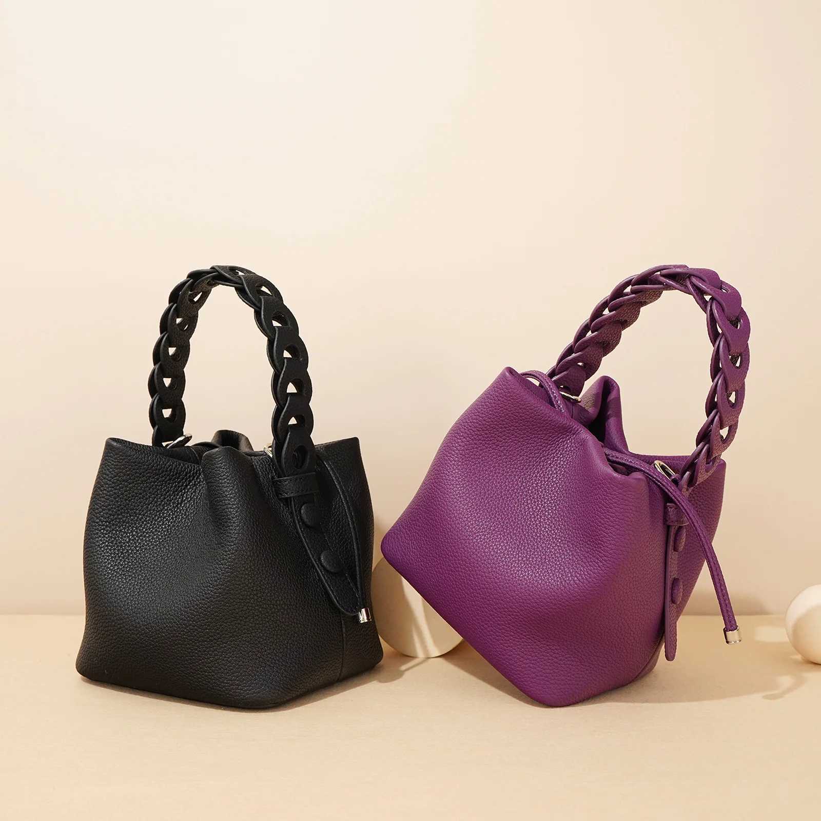 Spring Textured Genuine Leather Mini Bucket Bag Women Fashion All-Match Drawstring Design Commuter Handbags Lady Elegant Pouch Z250617