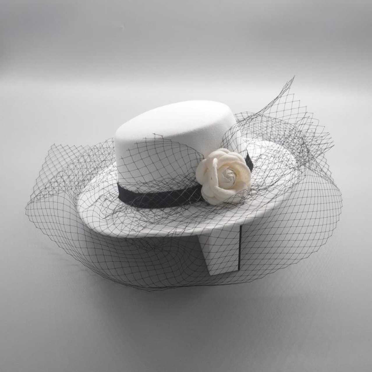 Socialite Camellia Hat Hepburn Style Black Mesh Face Cover Photo Prop Performance Flat Hat 250615