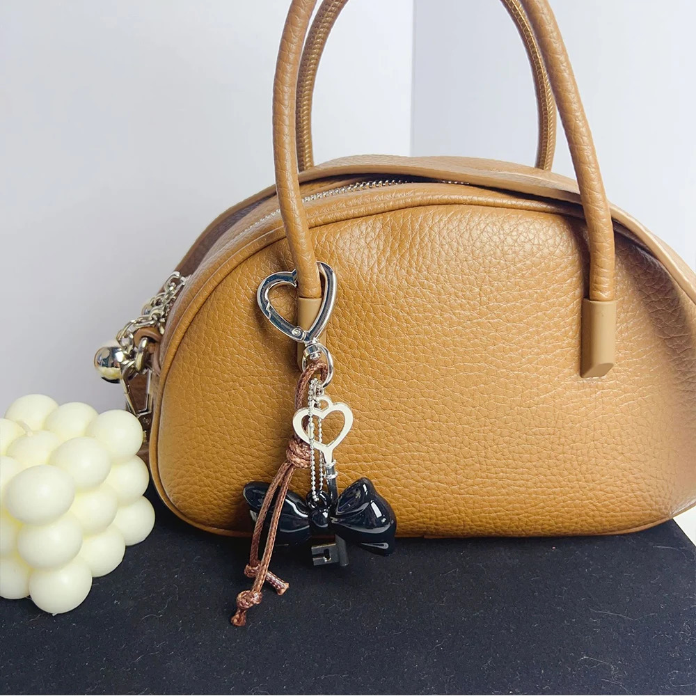 Fashion Red Love Y2k Keychain Korean Charm Bag Pendant Handmade Beaded Bownot Keyring Vintage Red Metal Hanging Accessories 250616