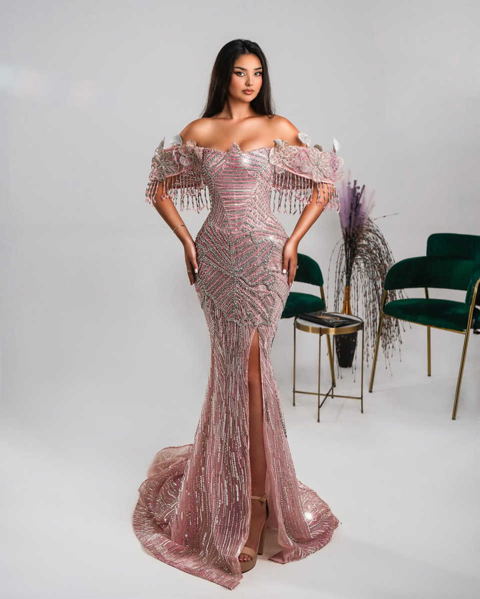 Vintage Beaded Tassels Prom Dresses Sexy Sequined Crystal Evening Dress Side Slit Floral Appliques Party Gown Customized