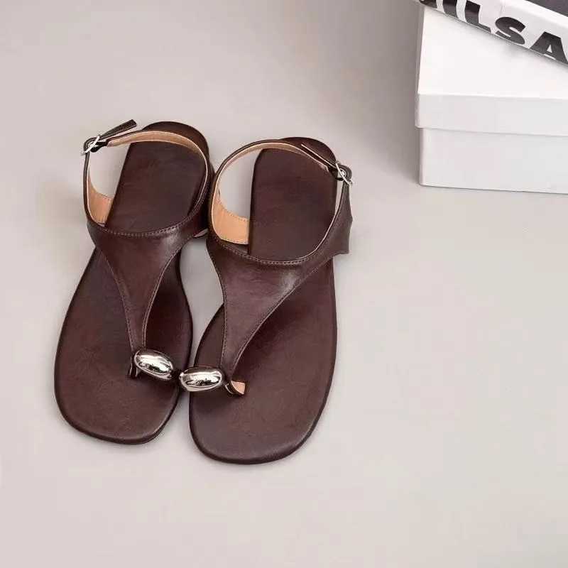 2025Concise Clip Toe Strap Sandals Woman Summer Elegant Pu Leather Flat Gladiator Shoes Casual Design Flip Flops Z250617