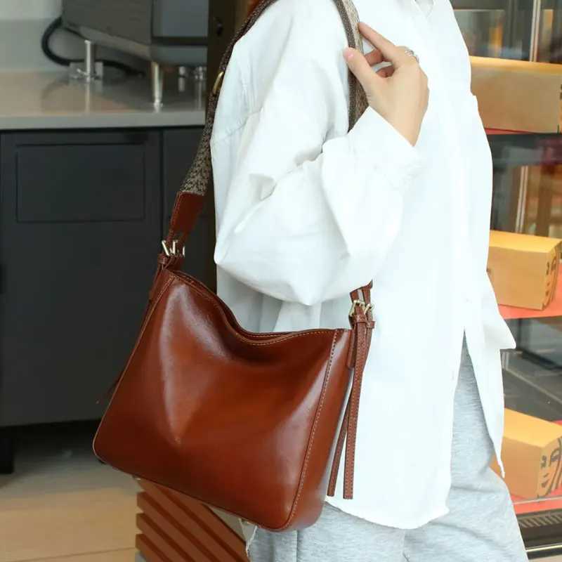 Genuine Leather Womens Bag Designer Shoulder Bag Vintage Style High Quality Cowhide Women Crossbody Bags 8803 Z250617
