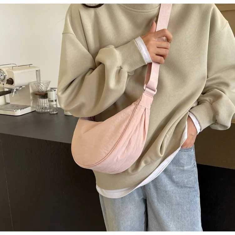 Solid Color Nylon Casual Womens Messenger Bag Simple Large Capacity Female Shoulder Bags Fashion Ladies Hobos Handbags Purse Z250617