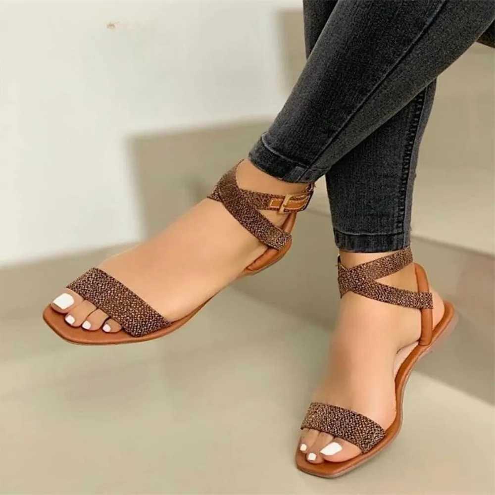 Summer New Fashion Ankle Wrap Outdoor Beach Comfortable Peep Toe Solid Color Sandals Women Shoes Z250617