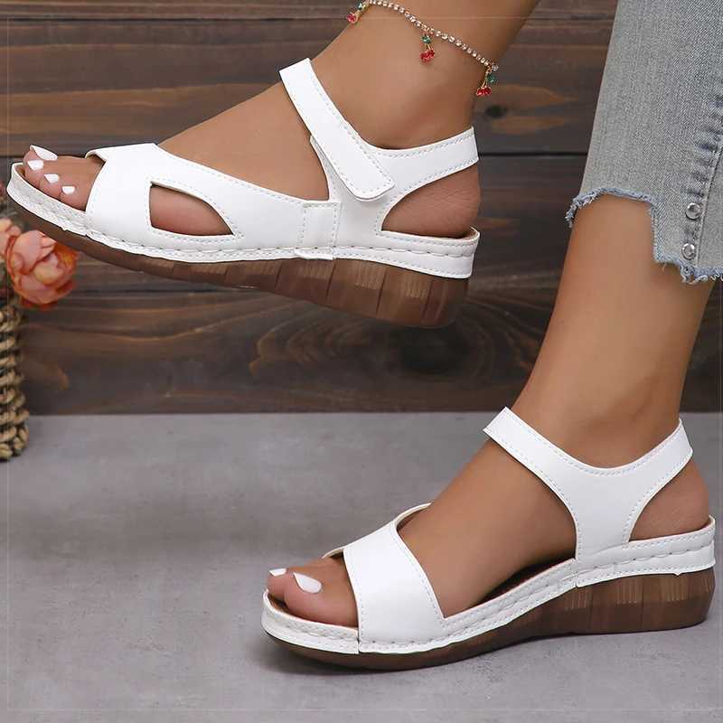 Womens Sandals Casual Summer Shoes Woman 2025 Summer Sandals Low Heels Womens Sandals Comfortable Wedges Footwear Women Z250617