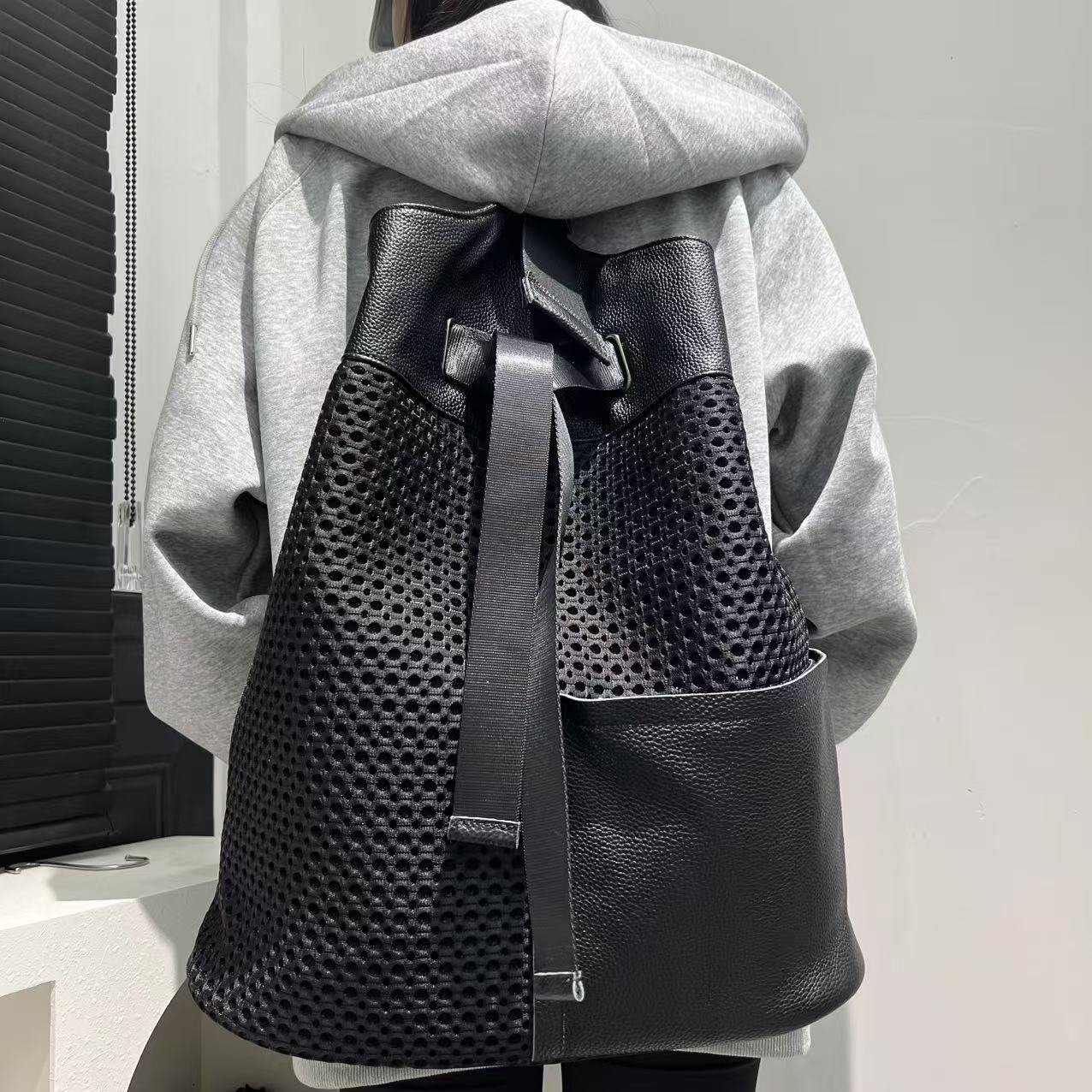 Free Shipping Designer Luxury Women's Backpack Fashion Mesh Lightweight New Handbag Large Capacity Patchwork Trendy Shoulder Bag