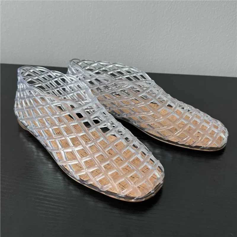 Summer Jellies Shoes Women Fashion Transparent Mesh Hollow Out Beach Shoes Ladies Flat Sandals Colorful Round Toe Jelly Sandals Z250617