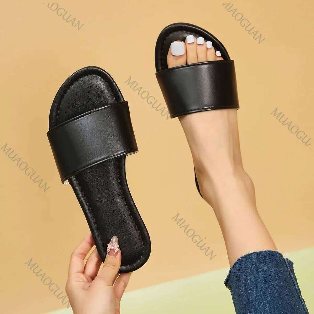 2025 Summer Solid Color Flat Slippers Women Casual Home Indoor Slides Round Toe Slip on Ladies Shoes Plus Size 35-43